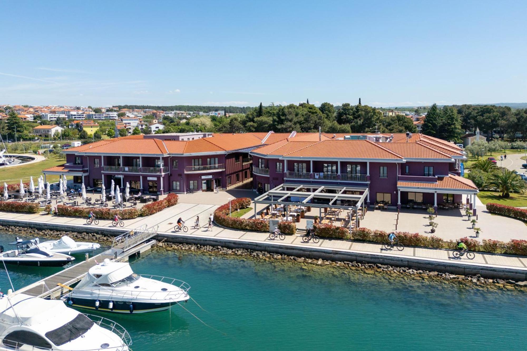 Boutique Hotel Nautica - Spa & Wellness, Free Parking, Pet Friendly Novigrad  Ngoại thất bức ảnh