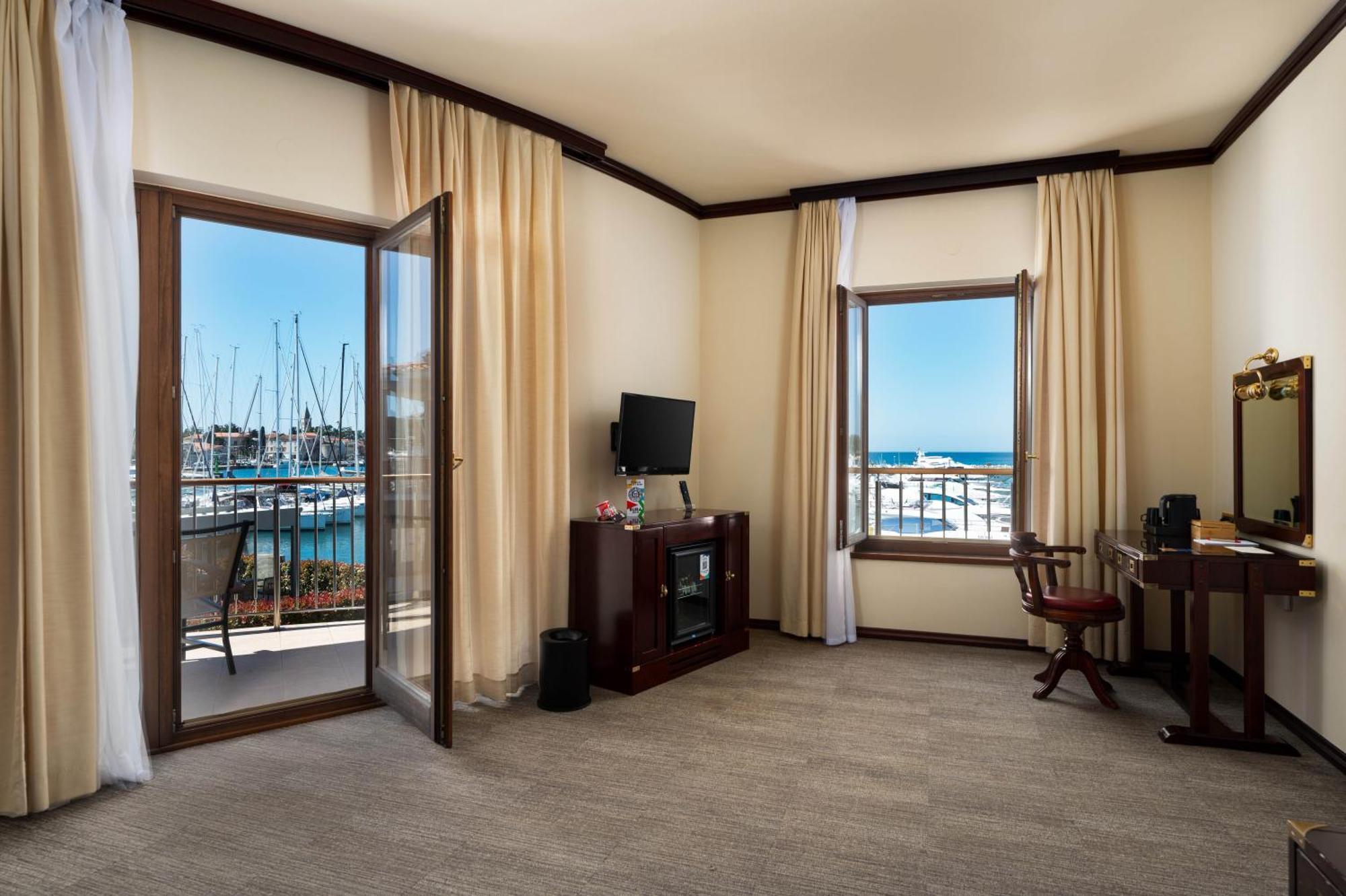 Boutique Hotel Nautica - Spa & Wellness, Free Parking, Pet Friendly Novigrad  Phòng bức ảnh
